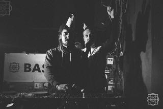<a href="https://soundcloud.com/dubape" target="_blank">DubApe</a> @ Basstrace 010