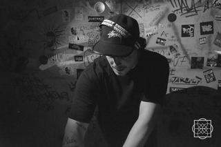 <a href="https://soundcloud.com/bukezfinezt" target="_blank">Bukez Finezt</a> @ Basstrace 013